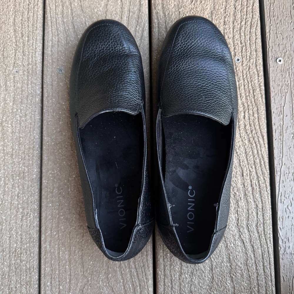 Vionic Elora Black Leather Driving Loafers Size 9.5 Slip On Shoes Flats - Picture 6 of 9